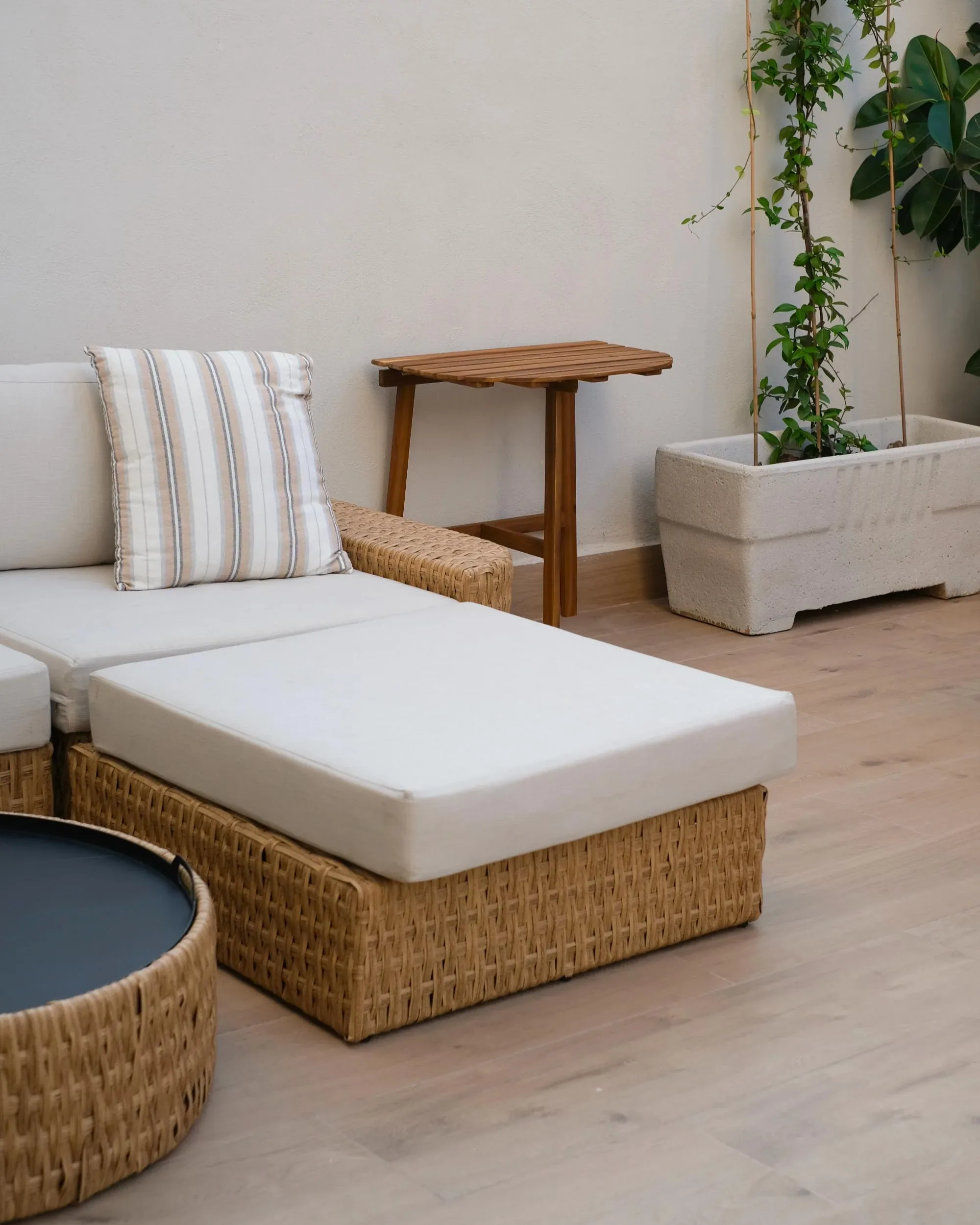 Tavolino Bistrot 44 cm 70 cm Legno d'acacia Marrone